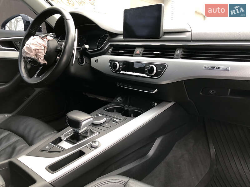 Седан Audi A4 2017 в Ирпене