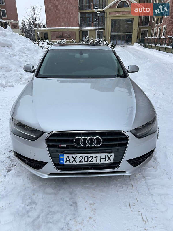 Седан Audi A4 2013 в Харькове