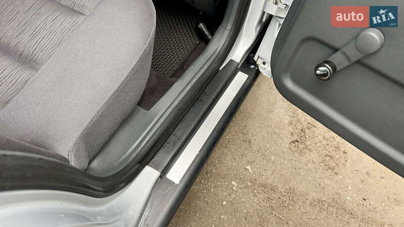 Седан Audi A4 2000 в Вінниці