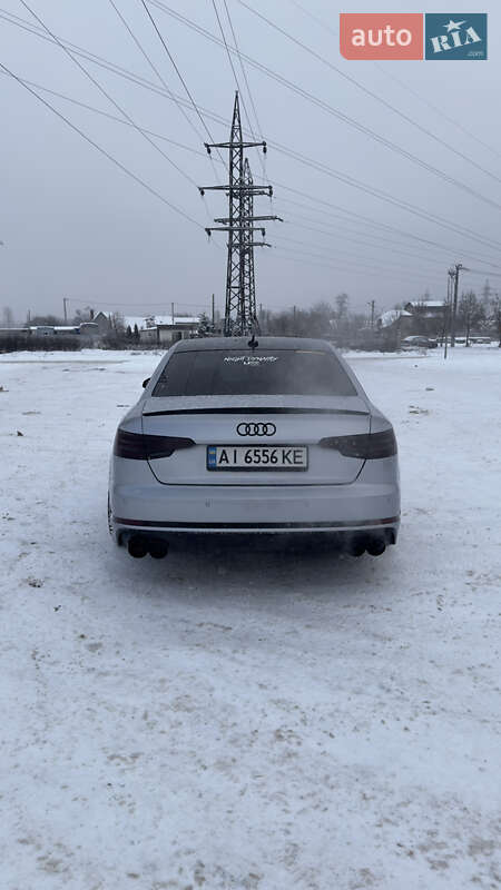 Седан Audi A4 2018 в Буче