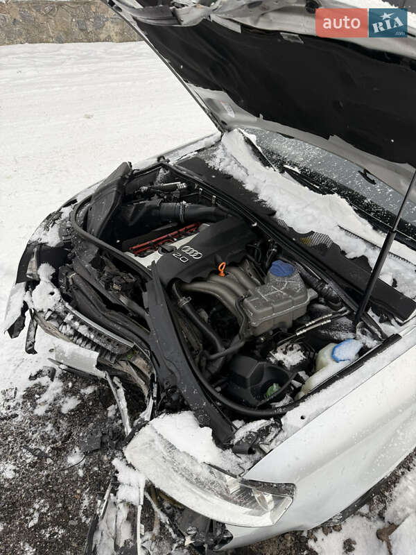 Седан Audi A4 2001 в Запоріжжі