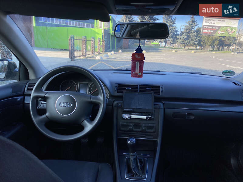 Седан Audi A4 2006 в Вознесенске