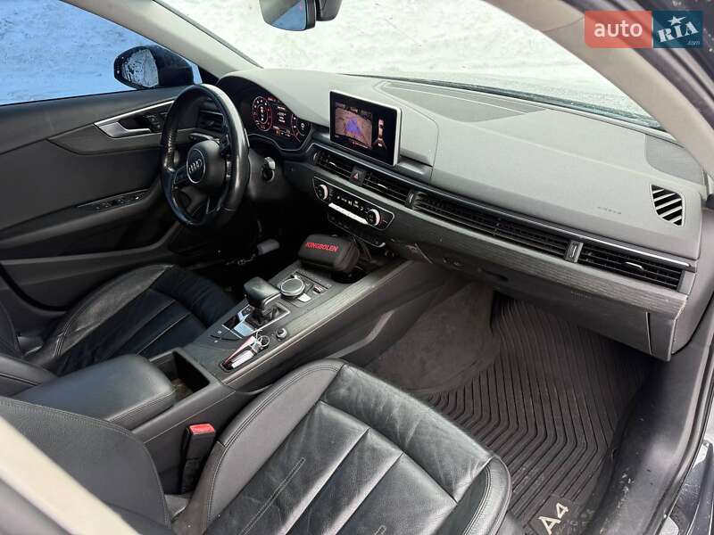 Седан Audi A4 2016 в Луцке