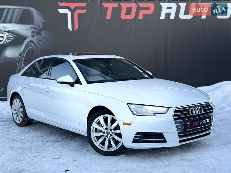 Седан Audi A4 2017 в Львове