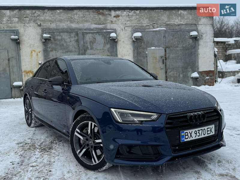 Седан Audi A4 2017 в Хмельницькому