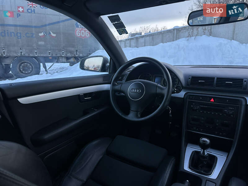 Универсал Audi A4 2004 в Сарнах