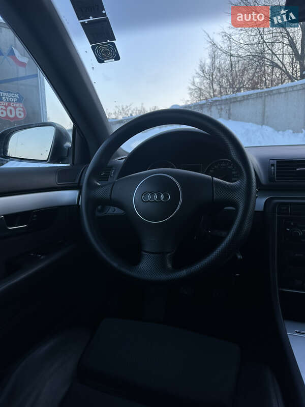 Универсал Audi A4 2004 в Сарнах
