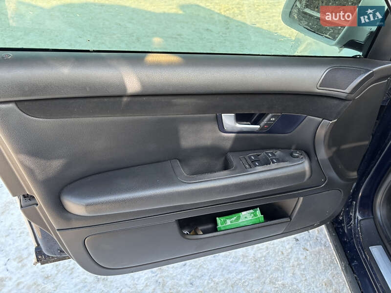 Седан Audi A4 2003 в Белой Церкви