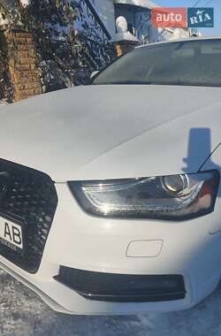 Седан Audi A4 2015 в Фастові