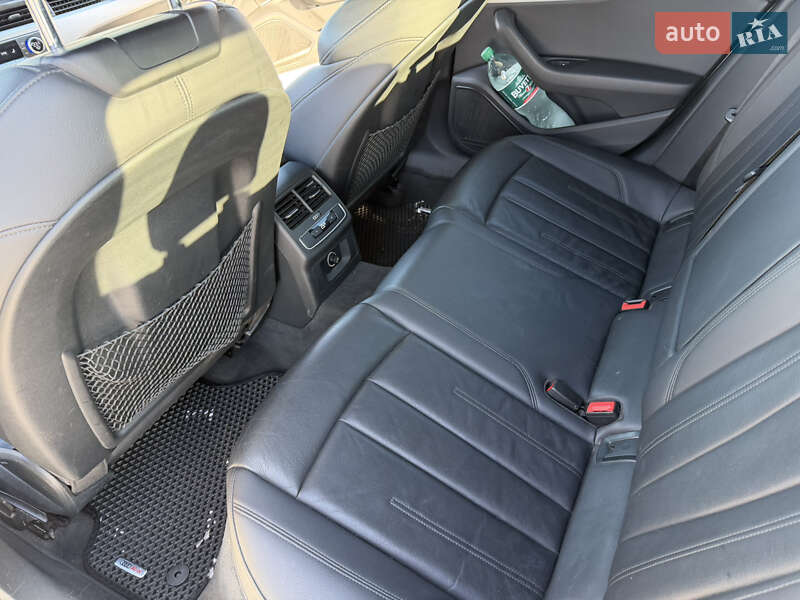 Седан Audi A4 2017 в Днепре