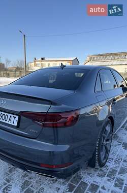Седан Audi A4 2019 в Ромнах