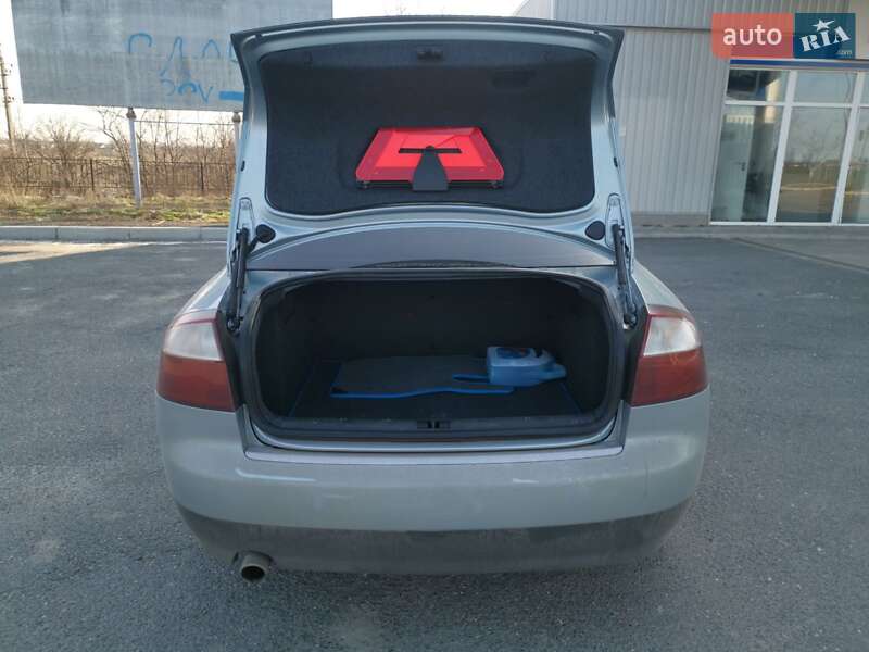 Седан Audi A4 2003 в Миколаєві