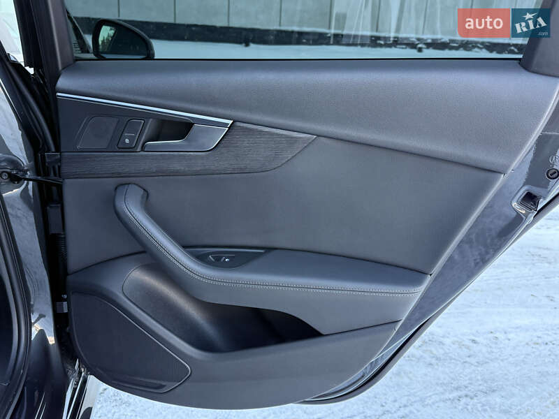 Седан Audi A4 2019 в Києві