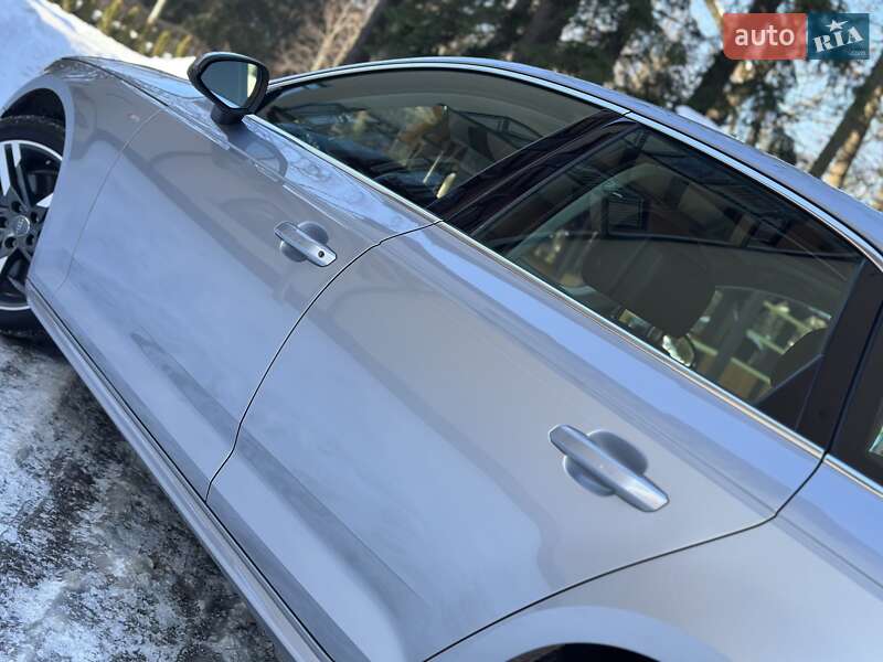 Седан Audi A4 2017 в Дрогобыче