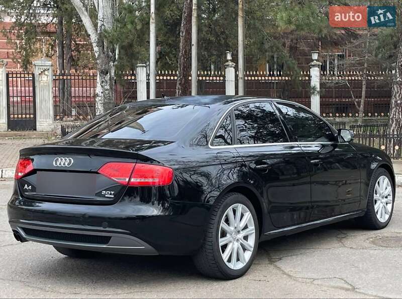 Седан Audi A4 2011 в Миколаєві