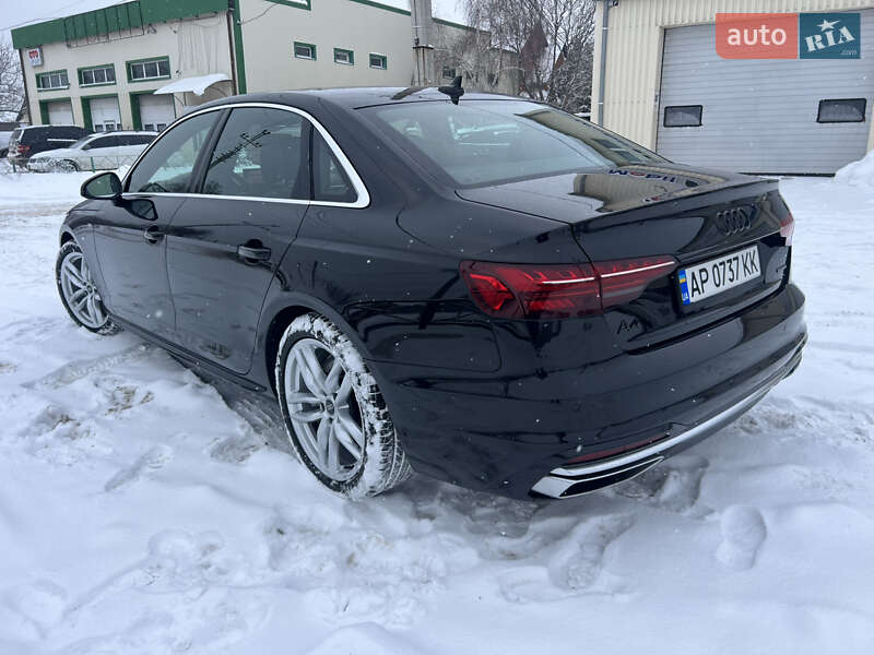 Седан Audi A4 2023 в Днепре