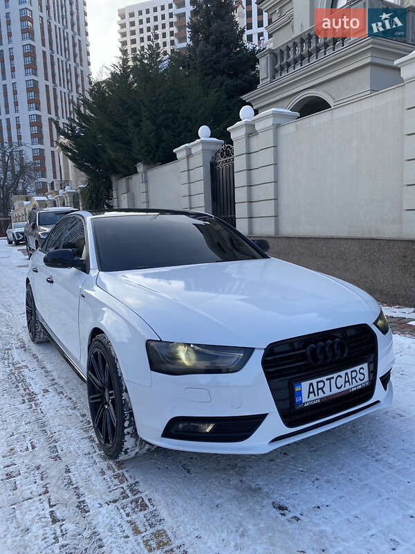 Седан Audi A4 2012 в Одессе