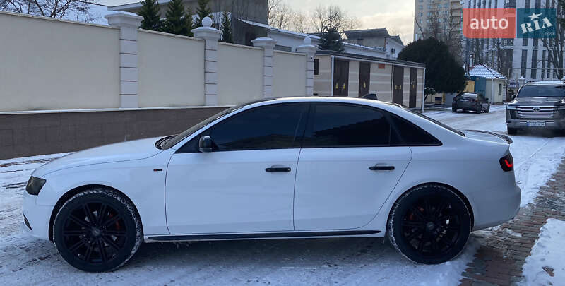 Седан Audi A4 2012 в Одессе