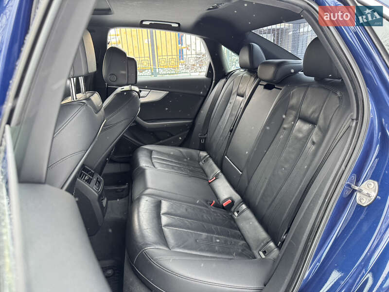 Седан Audi A4 2016 в Харкові