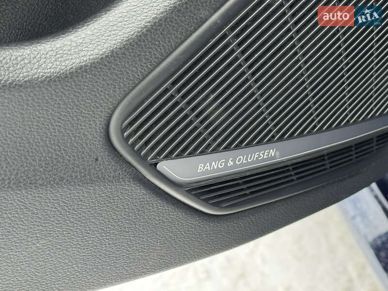 Седан Audi A4 2016 в Харкові