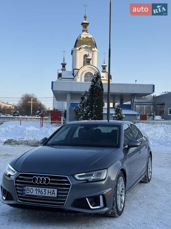 Седан Audi A4 2019 в Бучаче