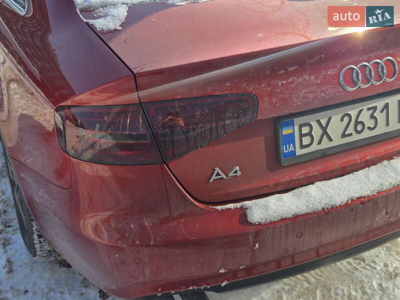 Седан Audi A4 2012 в Києві