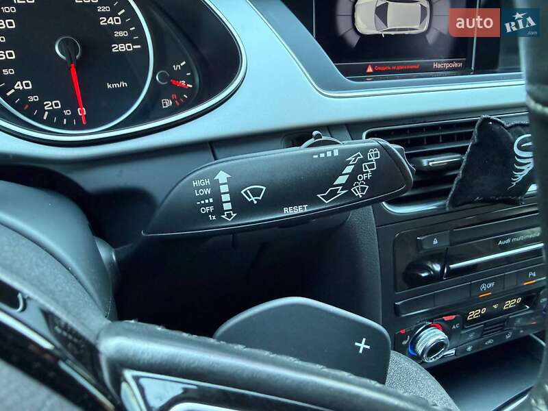 Универсал Audi A4 2015 в Киеве