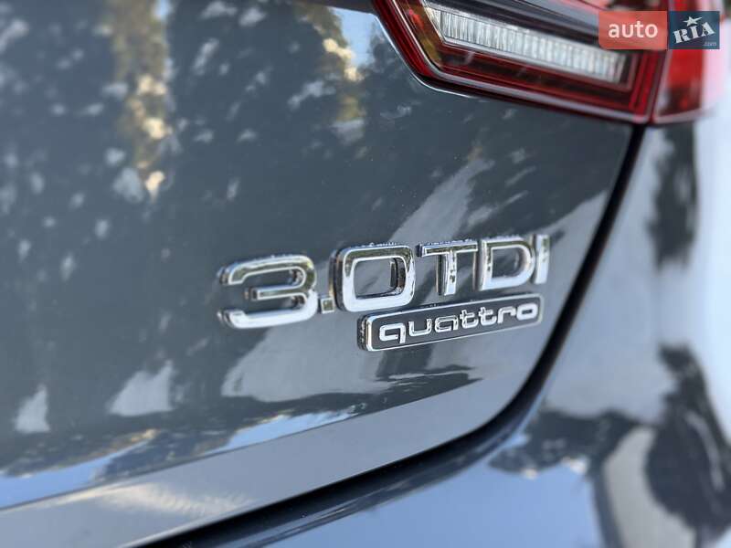 Седан Audi A4 2016 в Рівному