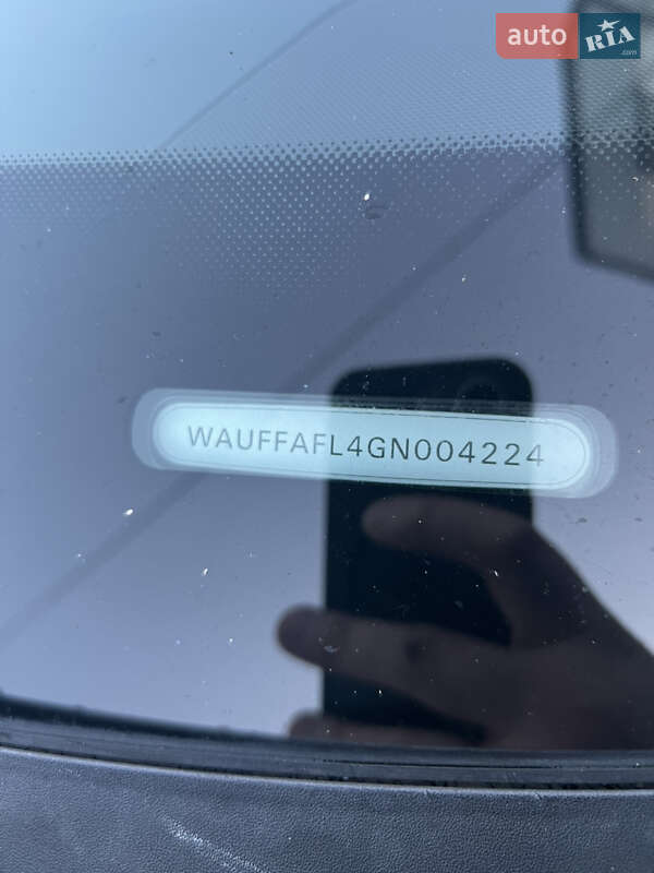 Седан Audi A4 2015 в Надвірній фото 20 Седан Audi A4 2015 в Надвірній