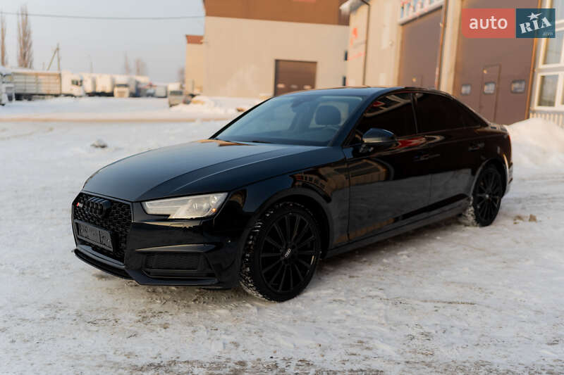 Седан Audi A4 2019 в Киеве