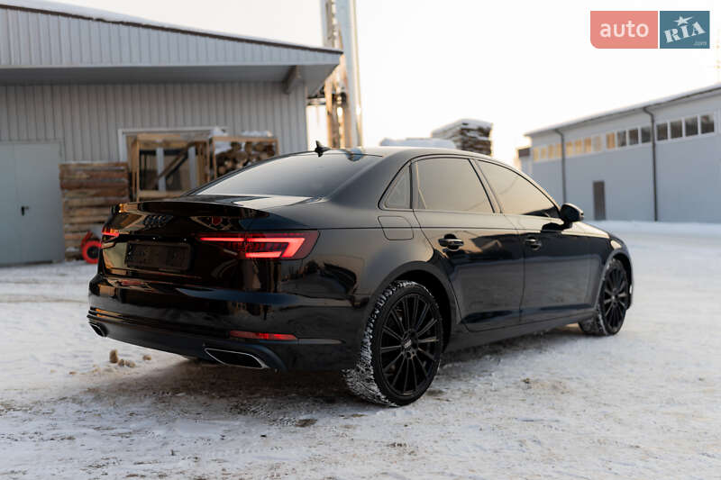 Седан Audi A4 2019 в Киеве