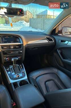 Седан Audi A4 2015 в Рава-Русской