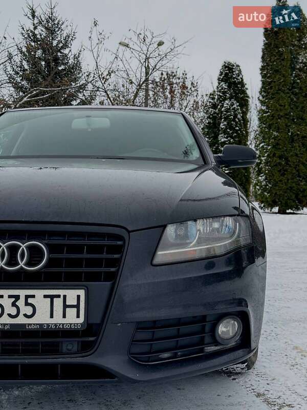 Audi A4 2011