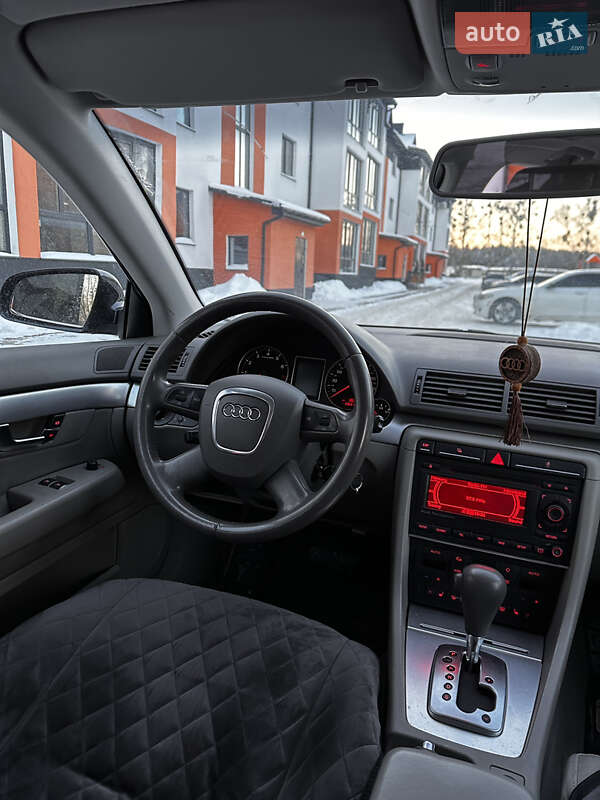 Седан Audi A4 2007 в Славуті