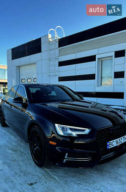 Седан Audi A4 2016 в Львове