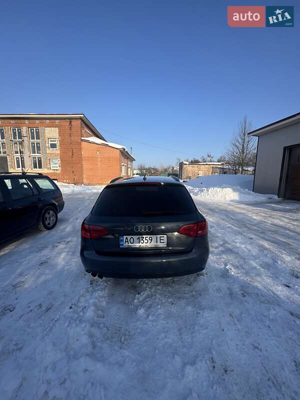 Универсал Audi A4 2010 в Ровно
