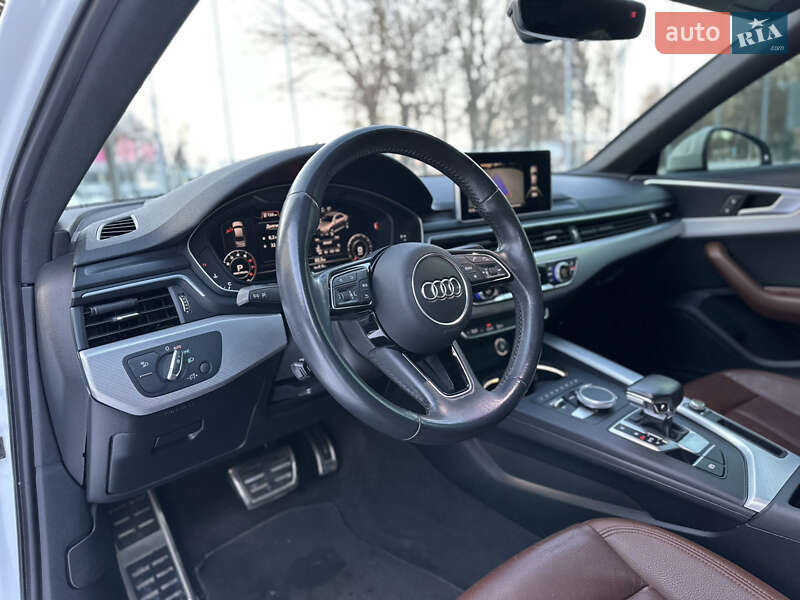 Седан Audi A4 2018 в Запоріжжі
