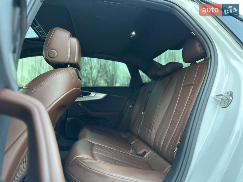 Седан Audi A4 2018 в Запоріжжі