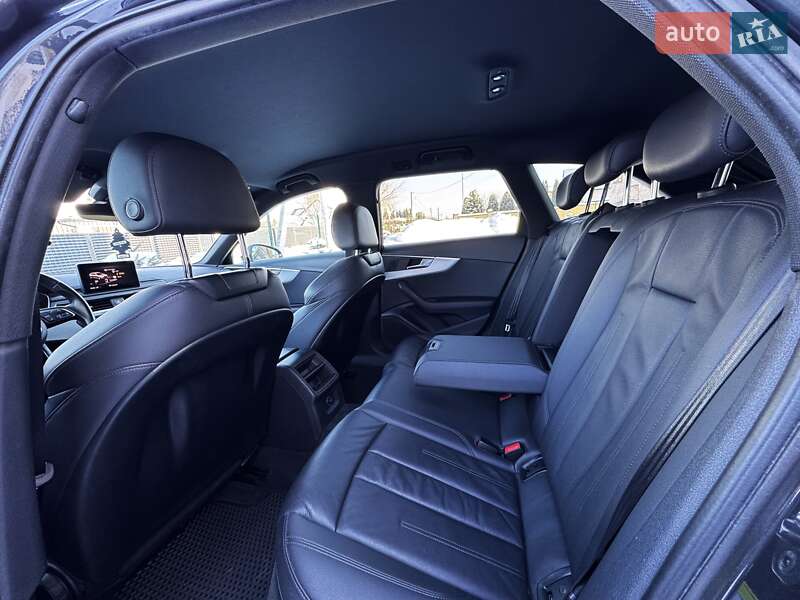 Універсал Audi A4 2018 в Луцьку