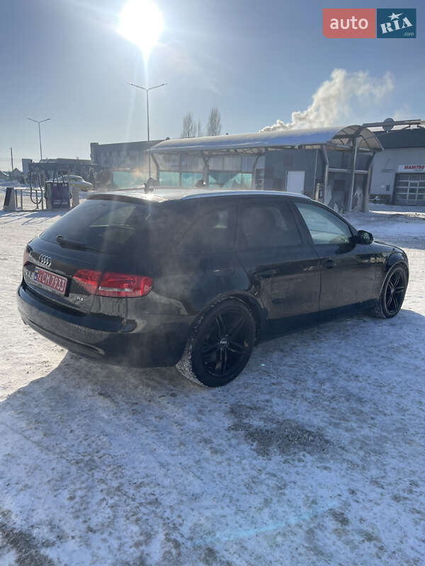 Універсал Audi A4 2015 в Сарнах