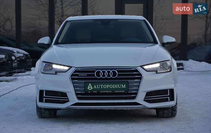 Седан Audi A4 2018 в Києві