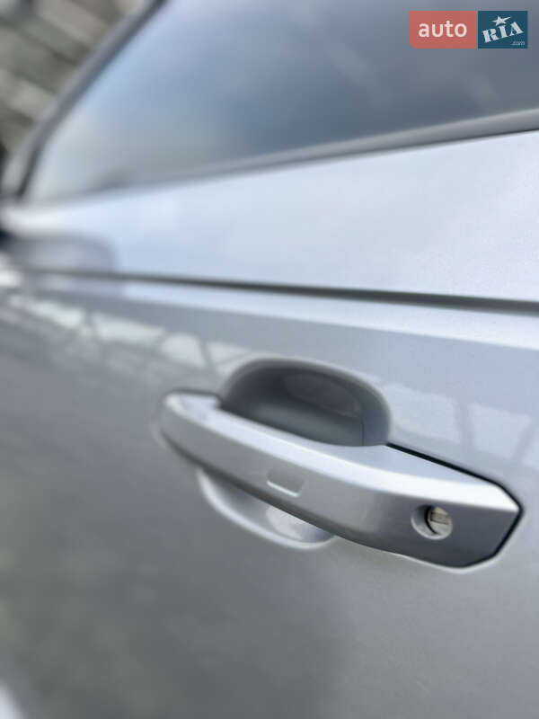 Седан Audi A4 2017 в Львове фото 16 Седан Audi A4 2017 в Львове