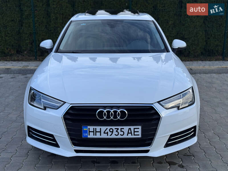 2018 Audi A4 Sedan, VIN WAUKMAF48JA203403:plate — фото 1 (autoria)