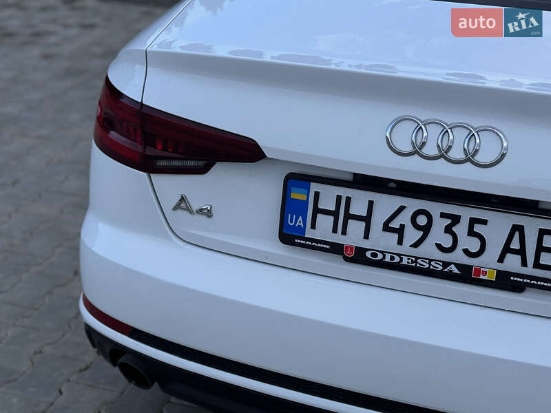 Седан Audi A4 2018 в Одессе