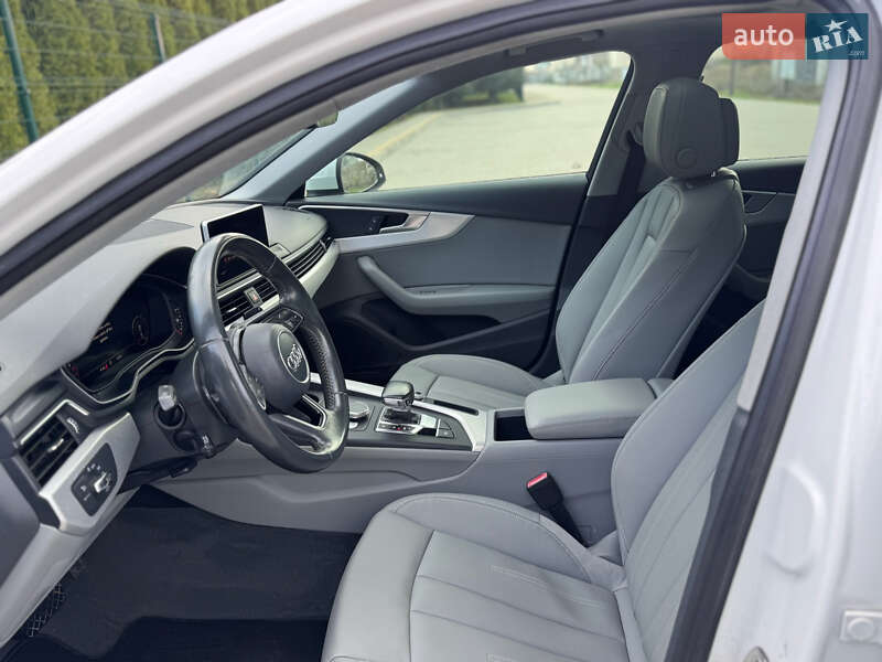 Седан Audi A4 2018 в Одессе