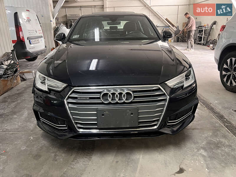 Седан Audi A4 2018 в Шептицькому