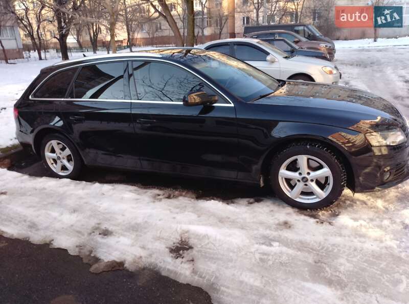 Универсал Audi A4 2010 в Мукачево