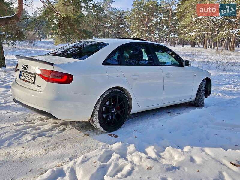 Седан Audi A4 2014 в Дніпрі