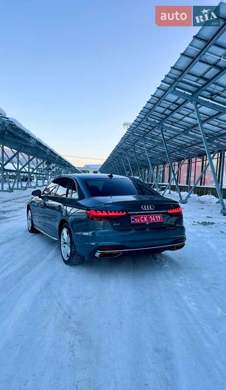 Седан Audi A4 2020 в Львове