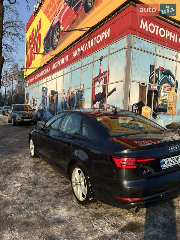 Седан Audi A4 2016 в Києві
